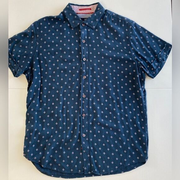 Diamond Print SS Shirt - Picture 2 of 7